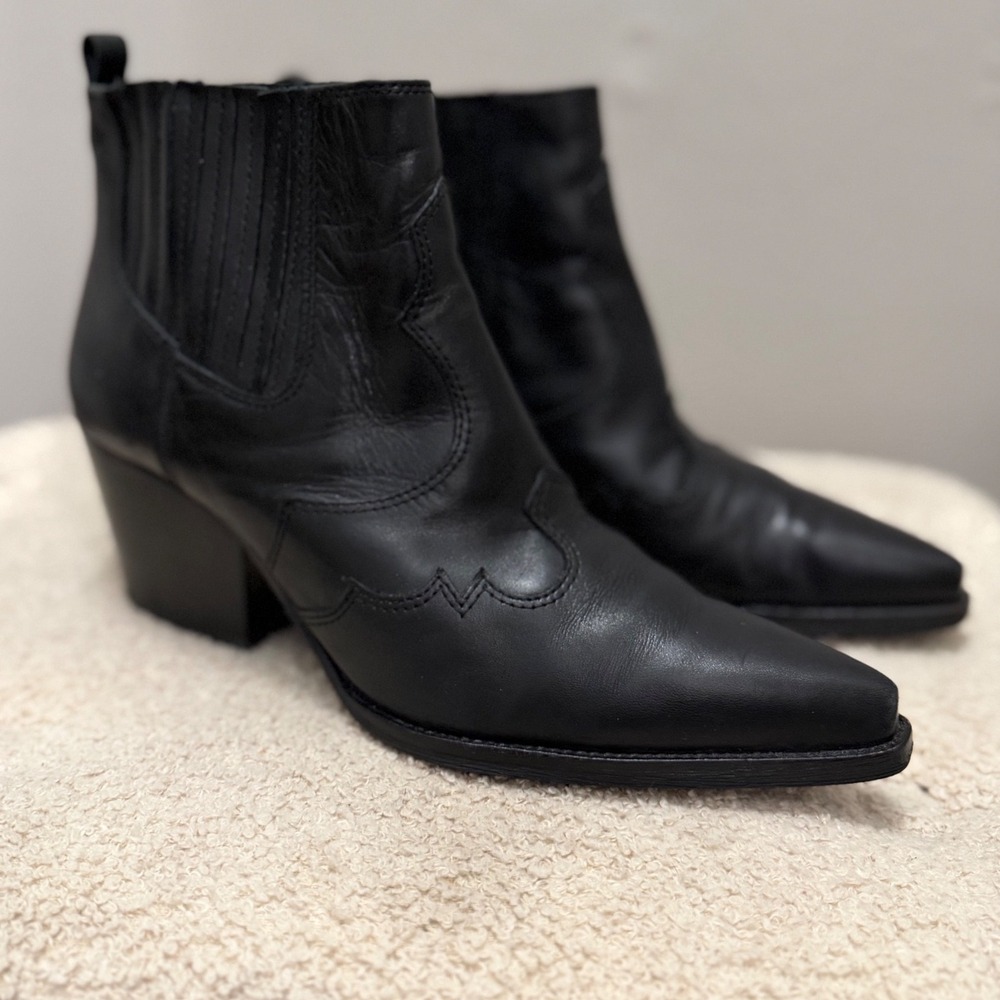 Sam Edelman Black Leather Western Ankle Boots Pointed Toe Block Heel Cowgirl 9